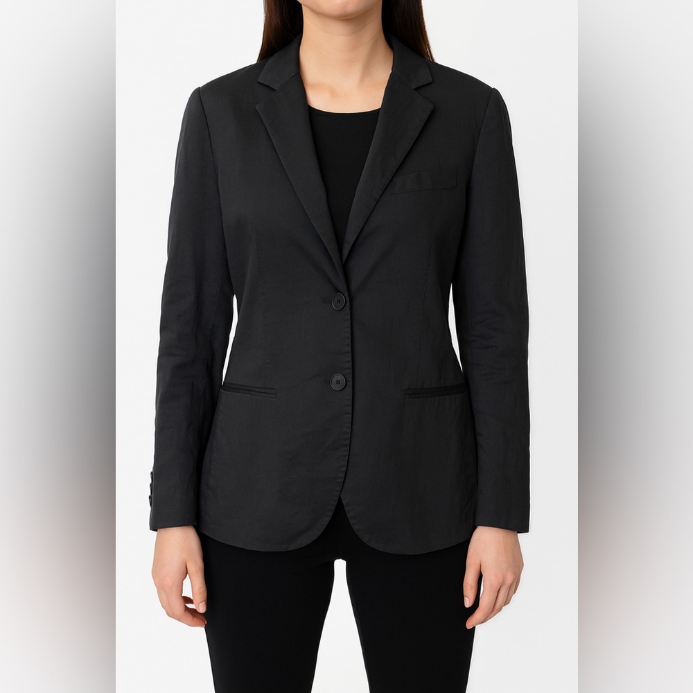 Emporio Armani Women’s Elegant Silk Blend Blazer Black Size 36 XXS